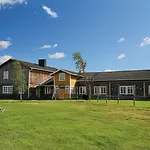 Elves Village Hotel