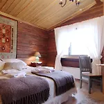 Elves Village Hotel Köngäs