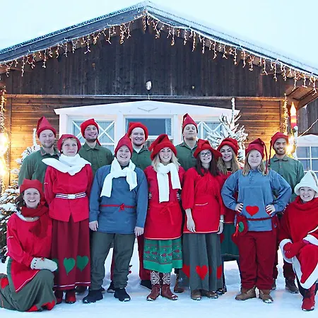 Elves Village 3* Köngäs